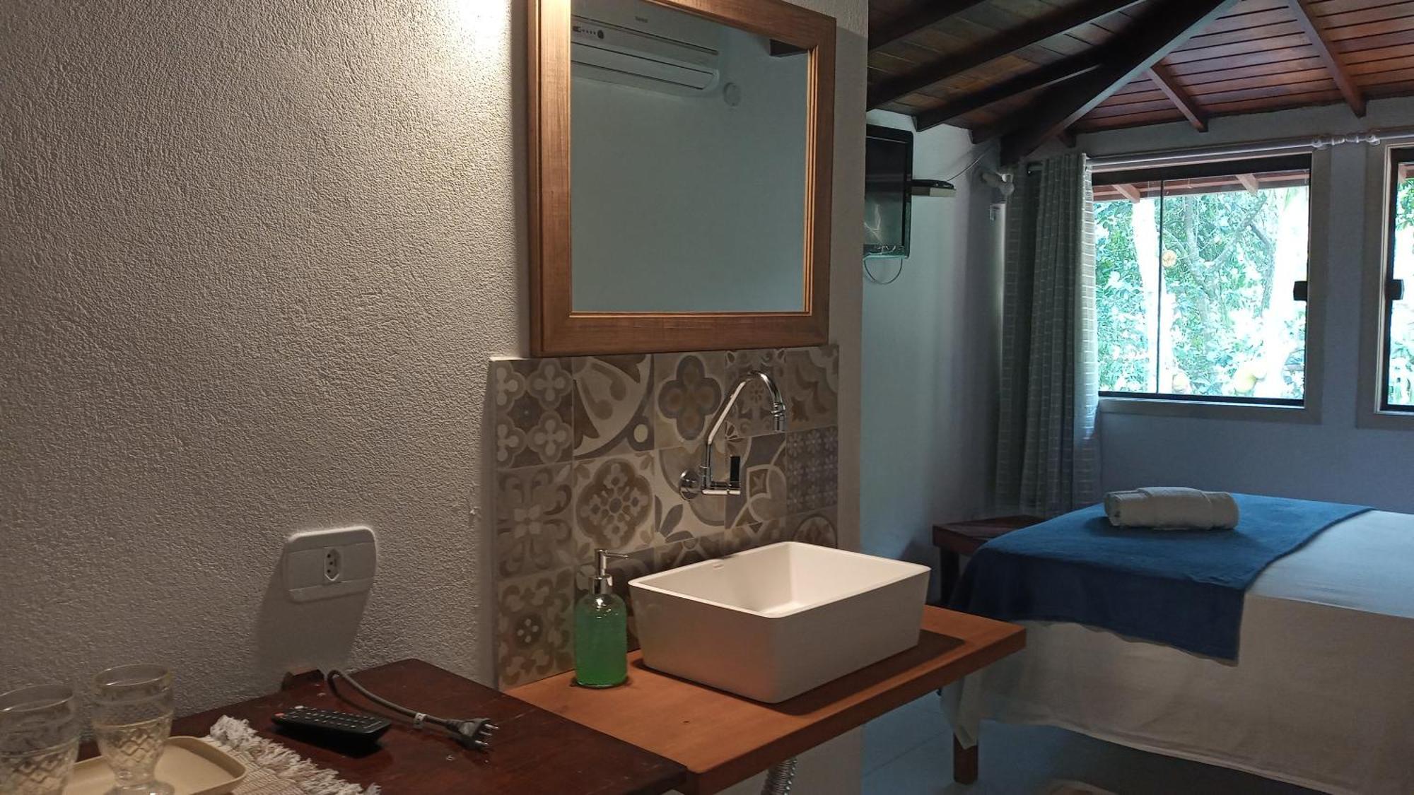 Bed and Breakfast Pitanga Ilha Grande Cama e Café Exterior foto